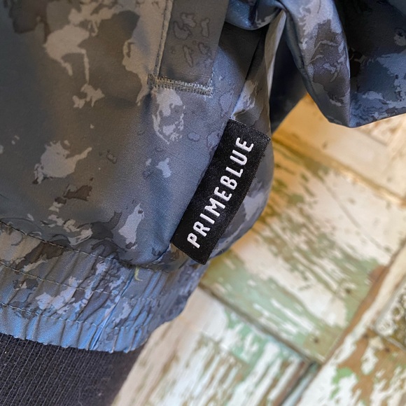 Adidas “Primeblue” Windbreaker Legacy Blue Jacket - Picture 9 of 11